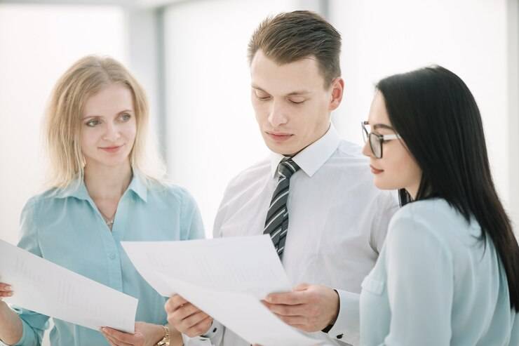 Обязанности специалиста по кадрам