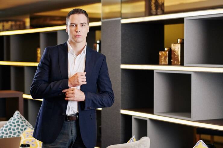 Найм директора магазина